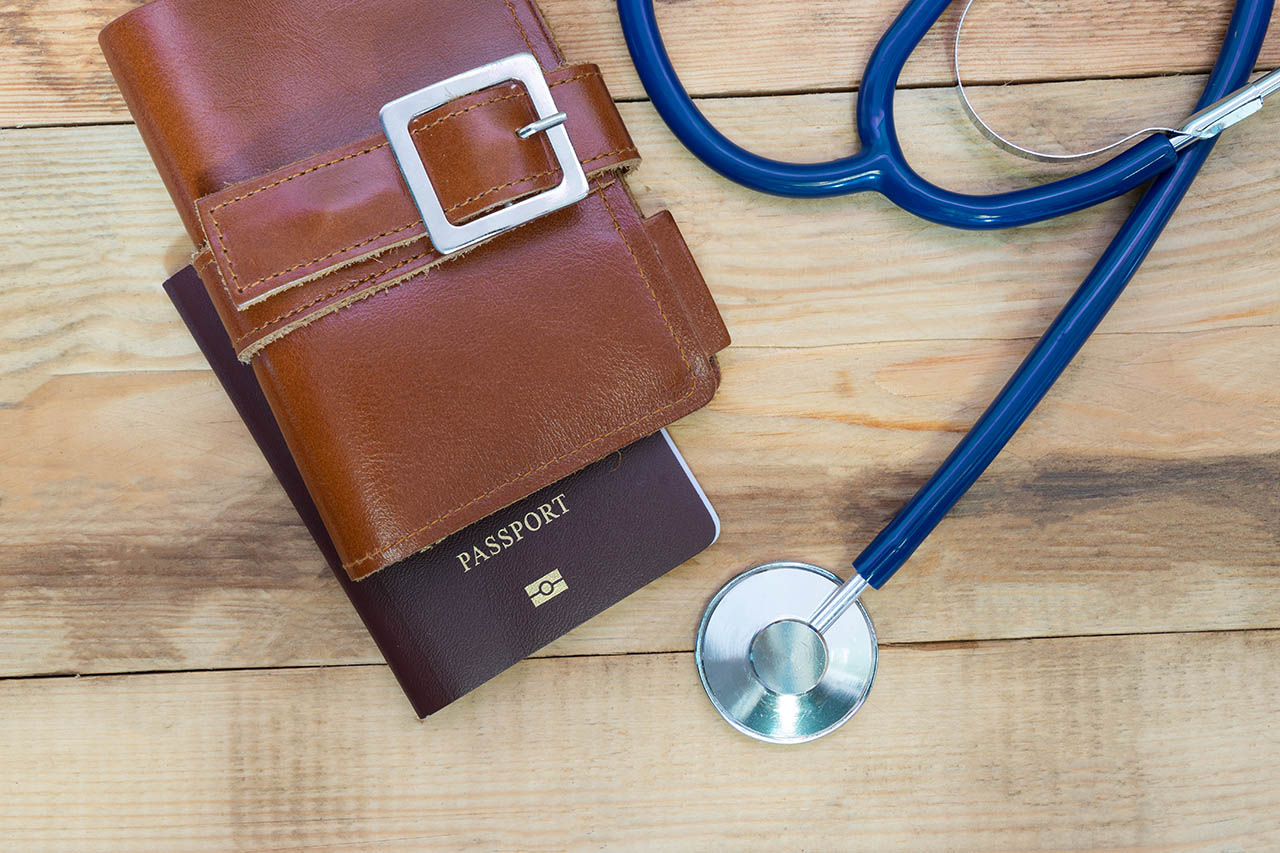 The-pros-along-with-cons-of-medical-tourism
